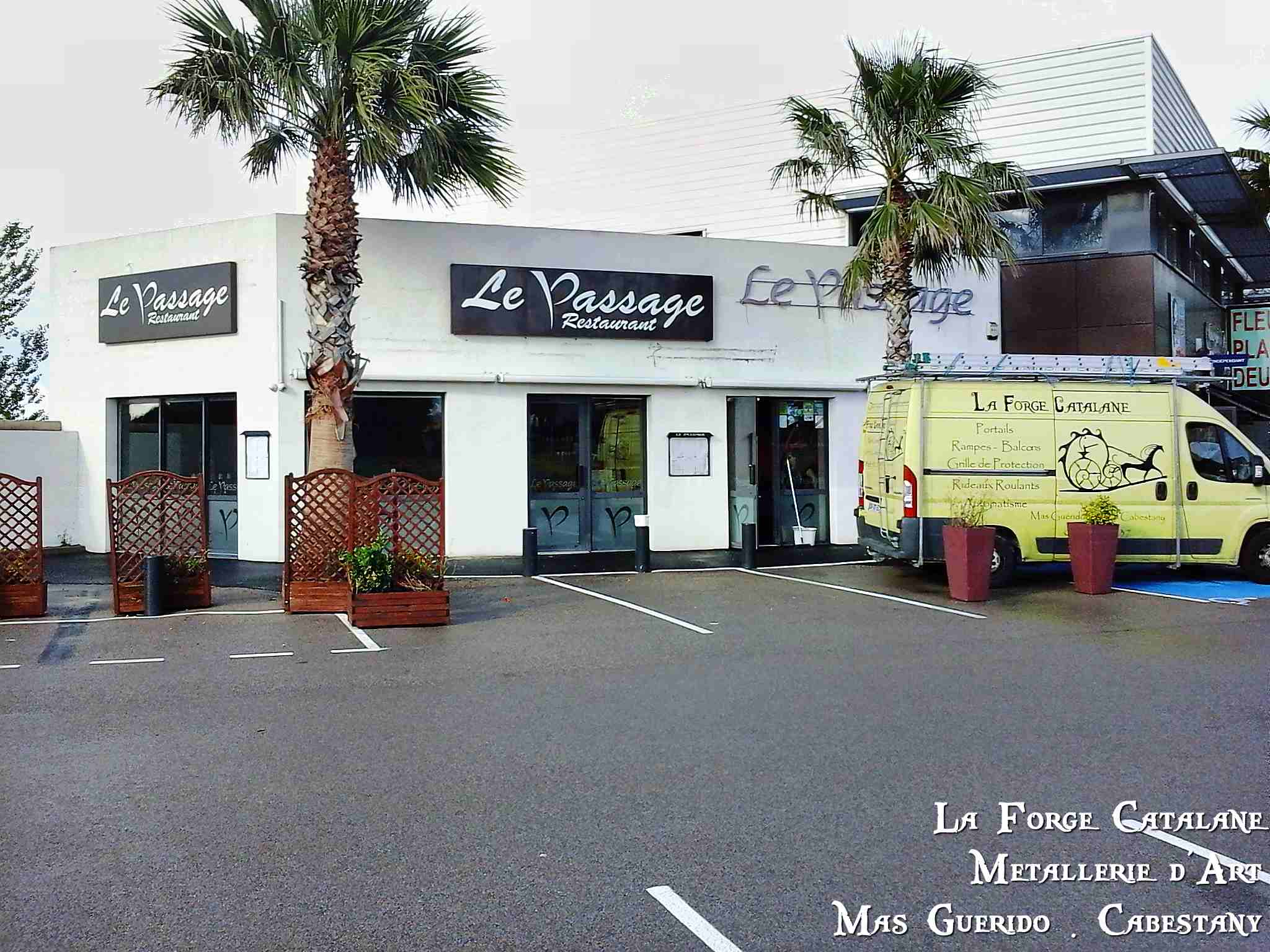 enseigne decoupe laser rouille vernis corten forge catalane.jpg